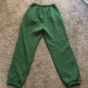 Dark green sweats, S-M waist in adjustable